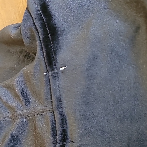 Coldwater Creek Velvety pantsuit Pjs Size: P/M Black Hoodie jacket elastic pants - Picture 16 of 16